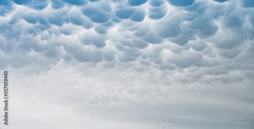 mammatus clouds photo