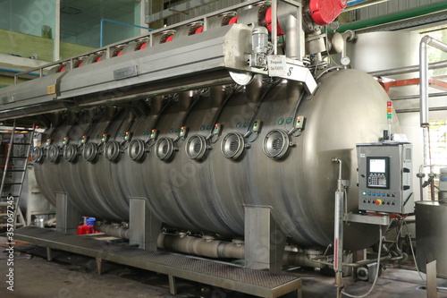 Quadro em tela Knitting factory in Bangladesh