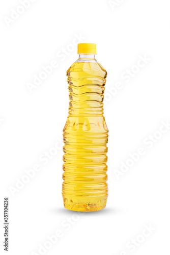 Canvas-taulu Palm oil in plastic bottles Isolated on white background.
