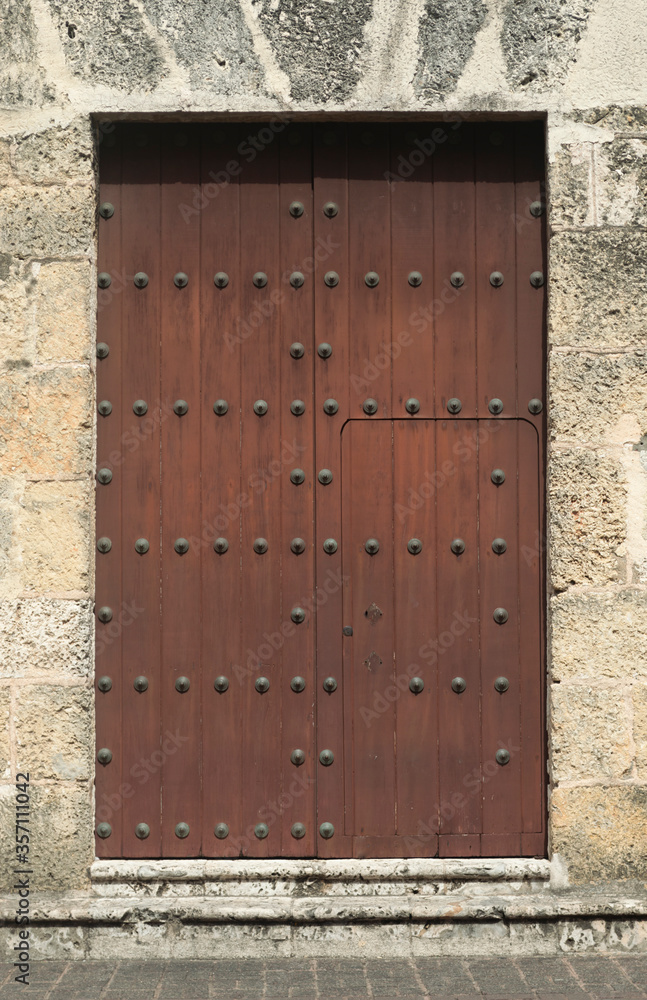 
Cafe brown colonial gate with vaulted arch