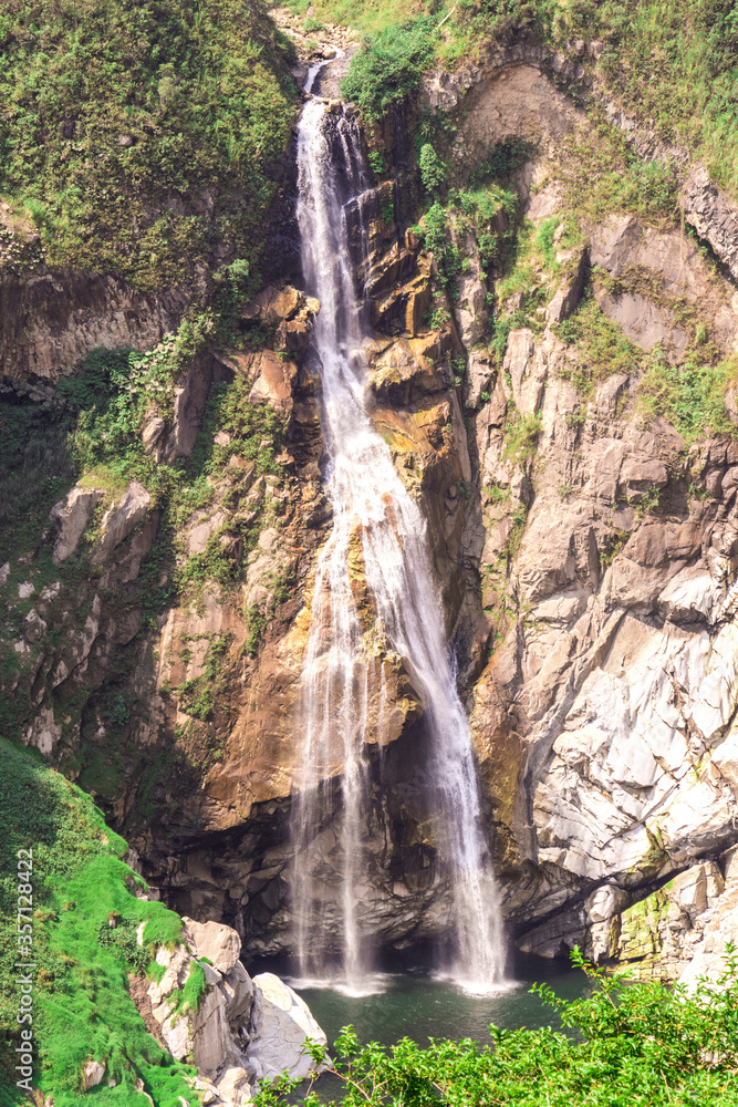 Obraz premium waterfall in the mountains