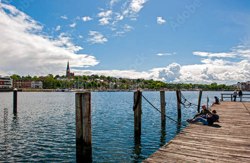 Flensburg, Flensburger Förde; Blick Richtung Hafenspitze, links St. Jürgen Kirche, Schleswig-Holstein, Deutschland