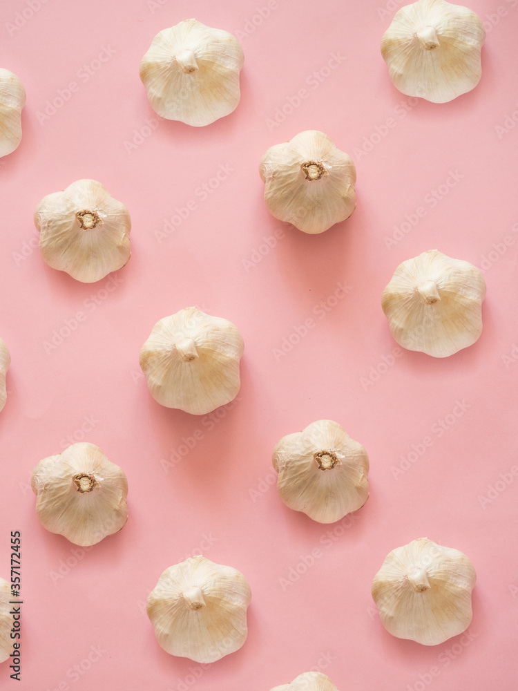 Garlic pattern on pink background Garlic pattern on pink background