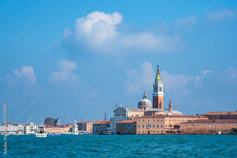 Blick auf historische Gebäude in Venedig, Italien
