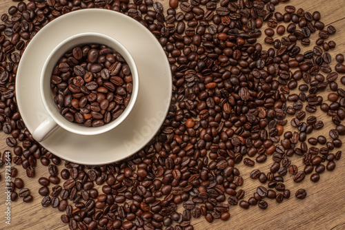 roasted coffee beans, background