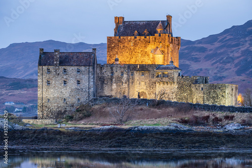castillo de Eilean Donan, siglo XIII, Kyle of Lochalsh, Highlands, Escocia, Reino Unido