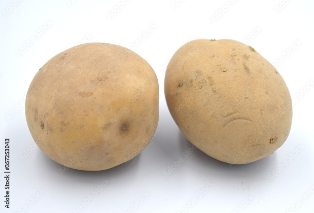 potatoes isolated on white background potatoes isolated on white background