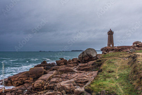 Perros Guirec, Ploumanac'h Lighthouse, Mean Ruz, la Manche, rocks and waves © Morgenstjerne