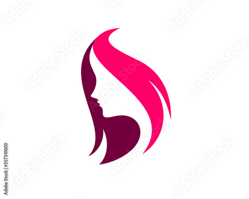 Beauty woman with straight hair