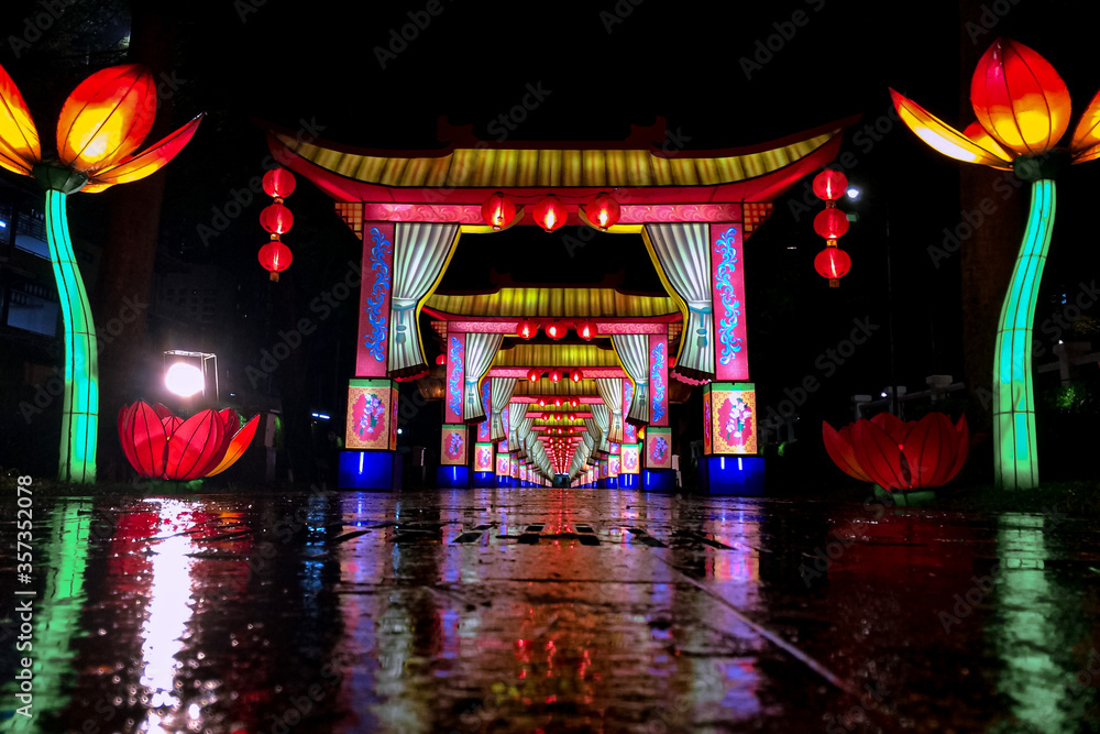 Fototapeta premium chinese temple at night