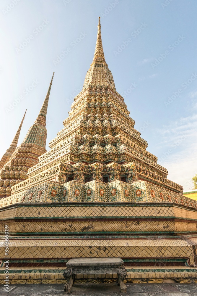 Fototapeta premium Buddhist temple, Wat Pho temple in Bangkok Thailand