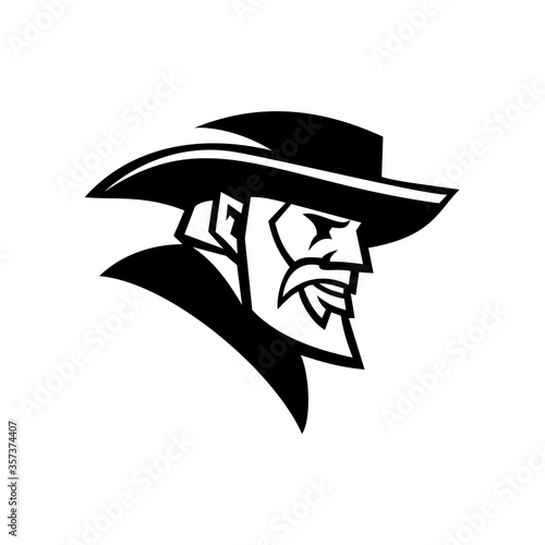 General Robert Lee Head Mascot Black and White