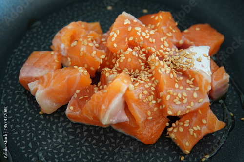 Salmón con sésamo