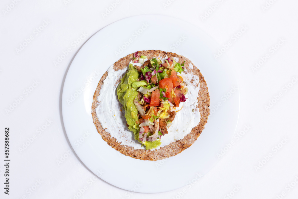 Taco steps 4: lettuce and tomatoe Taco steps 4: lettuce and tomatoe