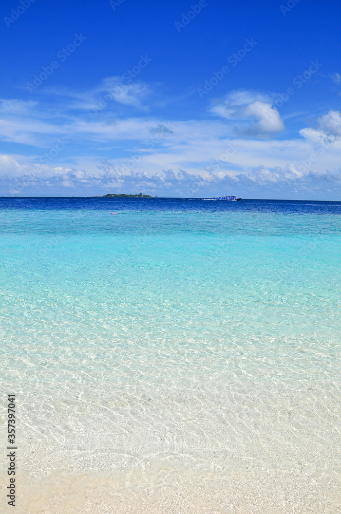 モルディブのリゾート Maldives resorts モルディブのリゾート Maldives resorts