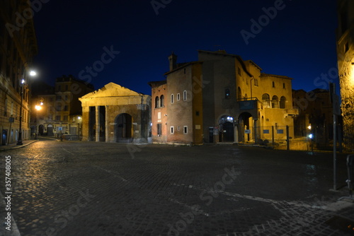 Fototapeta Naklejka Na Ścianę i Meble -  Roma Borgo di Ottavia Ghetto Ebraico