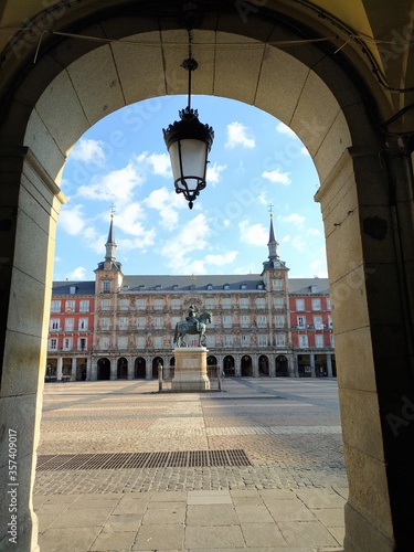 Arco del soportal de la plaza Mayor de Madrid