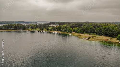 Jezioro Powidzkie, jezioro polodowcowe typu rynnowego na Pojezierzu Gnieźnieńskim