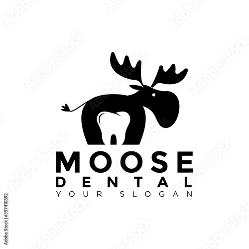 moose dental logo design