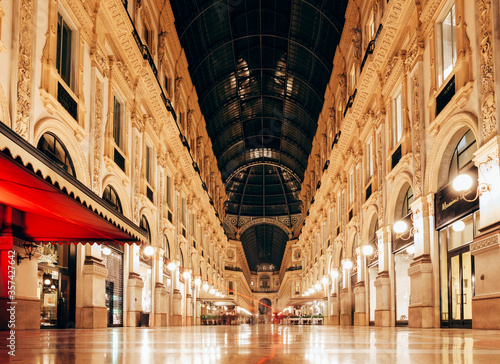 Milan  Italy - September 12  2016  Night view of Milan Vittorio Emanuele II Gallery