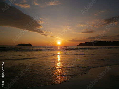 Sonnenuntergang   ber dem Meer von Costa Rica