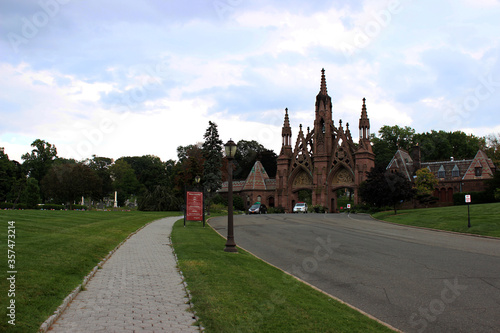 Green-Wood emetery. Greenwood cemetery in Brooklyn, new York, USA. It was founded in 1838. In 2006, it received the official status of a national historical monument.