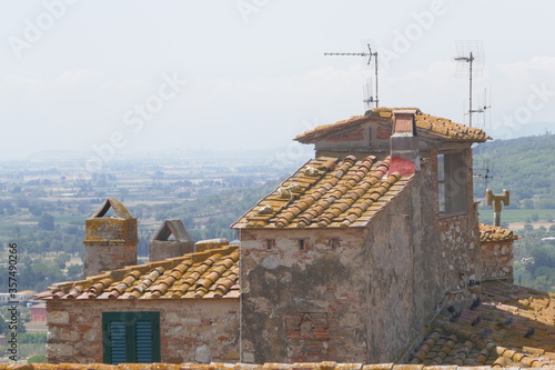 Roof structure of an old Tuscan house. Seen from the side nearby. Tuscan, Italy, Europe.