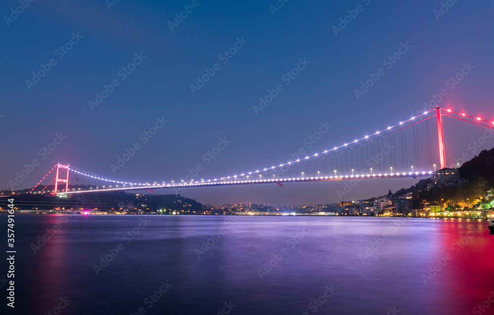 Naklejka premium Fatih Sultan Mehmet Bridge in Istanbul,