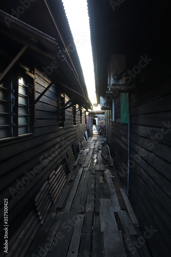 Wallpaper Mural Ruelle du port de George Town, île de Penang, Malaisie	 Torontodigital.ca