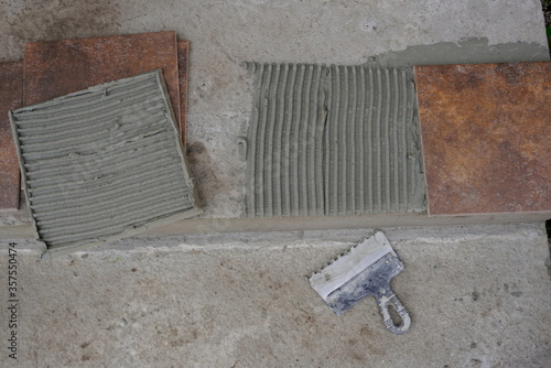  Ceramic Tiles And Tools For Tiler 