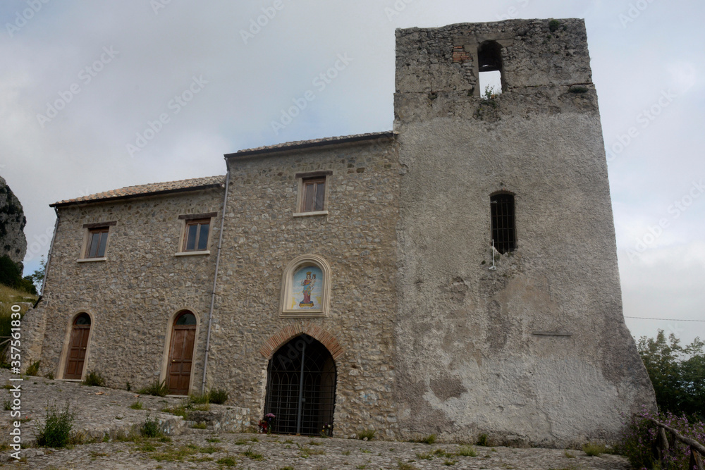 Italia : Santuario Tubenna,Castiglione Del Genovesi,Giugno 2020. Italia : Santuario Tubenna,Castiglione Del Genovesi,Giugno 2020.