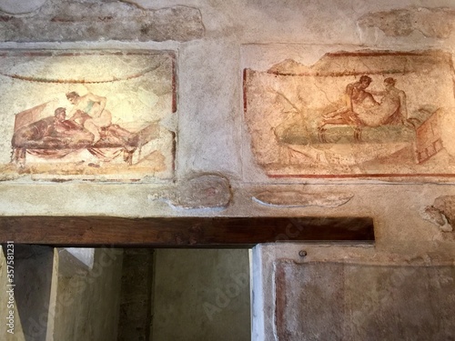 Obraz na plátně Erotic frescos of lupanar, the ancient Roman brothel in Pompeii