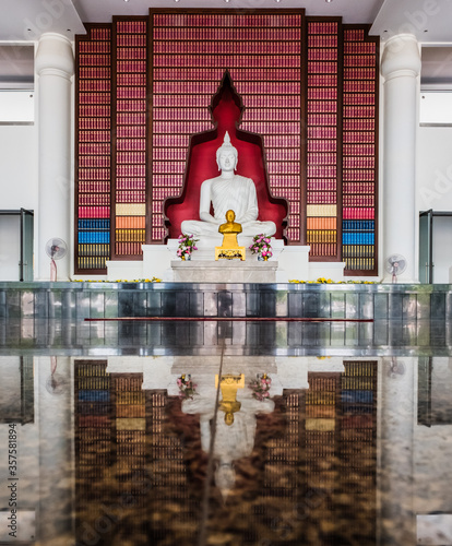 buddha statue in temple at Wat Chol Pratan Rungsarit, Thailand. photo