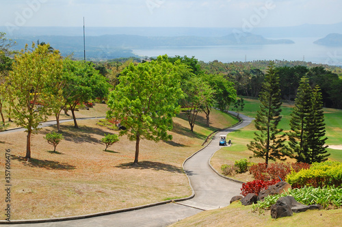 Tagaytay Highlands golf course in Tagaytay, Cavite, Philippines © walterericsy