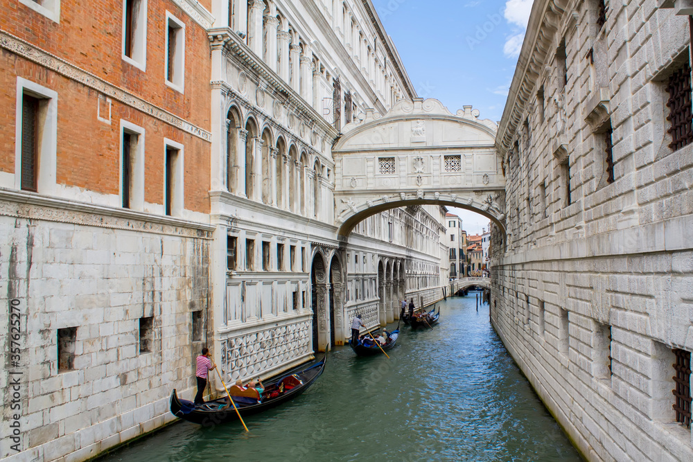 Obraz premium Venice. Italy. The Culture Of Italy. Sights and nature of Italy. Sea. The sun.