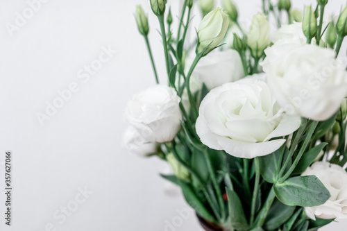 Fototapeta Naklejka Na Ścianę i Meble -  Bouquet of white flowers on white background