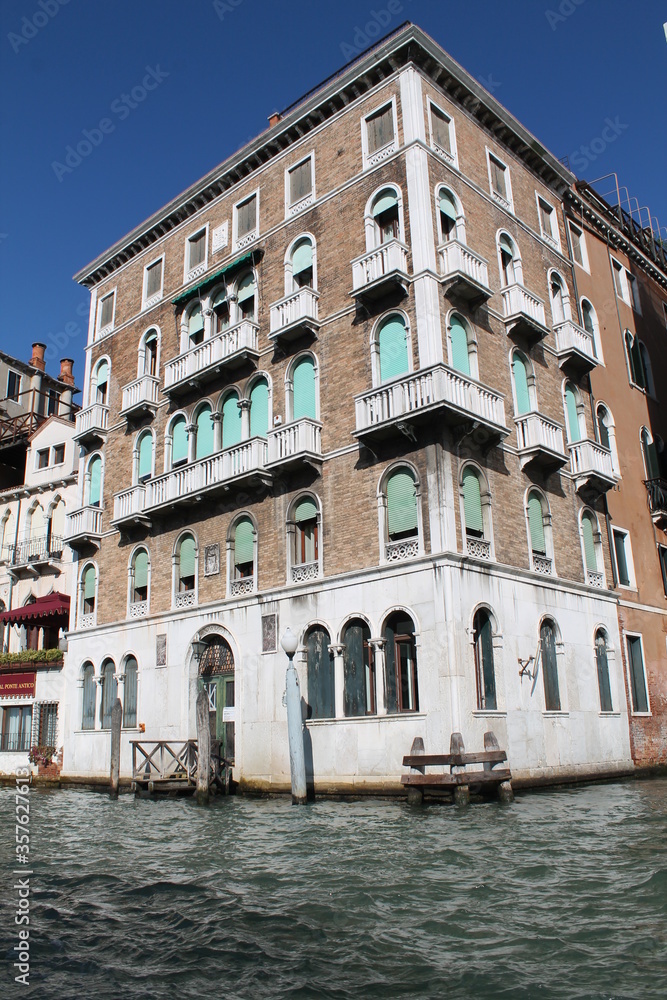Naklejka premium Venice. Italy. The Culture Of Italy. Sights and nature of Italy. Sea. The sun.