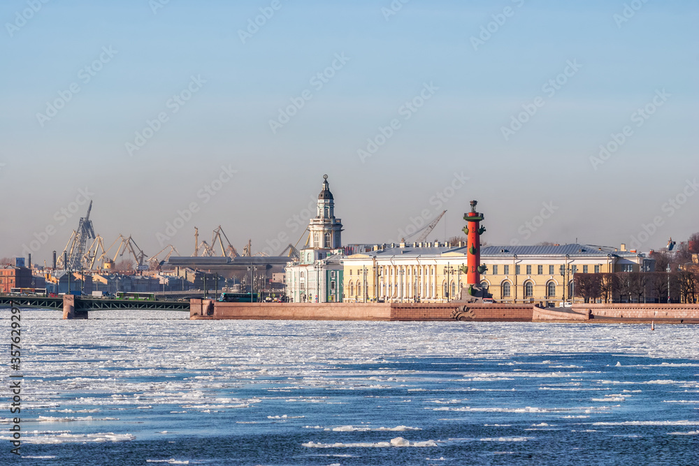 Naklejka premium Spit of Vasilyevsky Island.