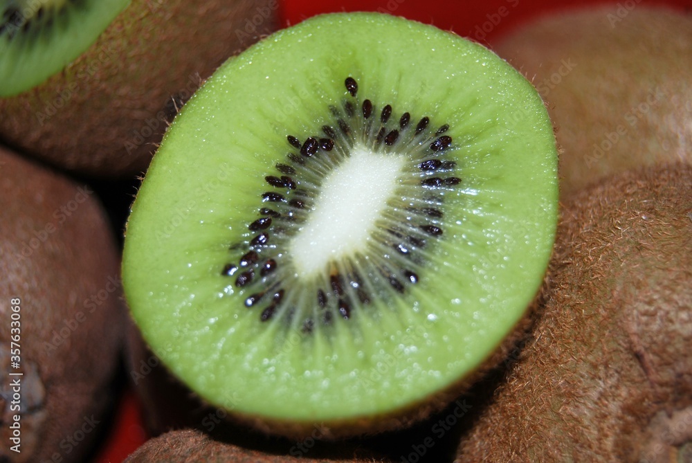 owoc kiwi