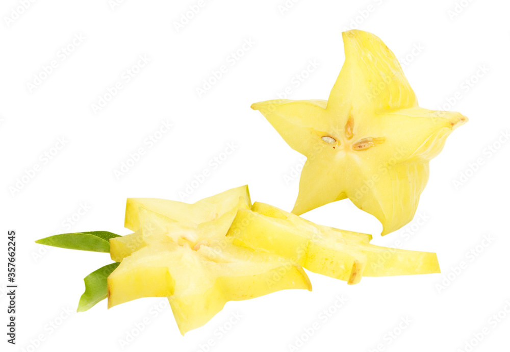 Fototapeta premium star fruit isolated on white background