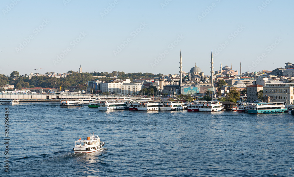 イスタンブールの街並み StockFoto Adobe Stock