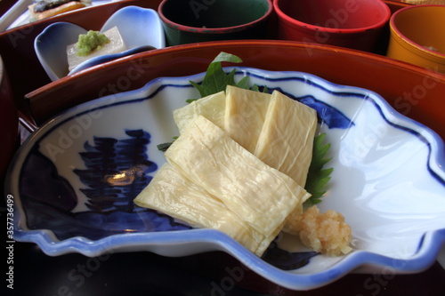 湯馬刺し　Yuta-sashi