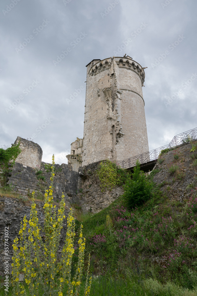 Château de mehun sur yèvre Château de mehun sur yèvre