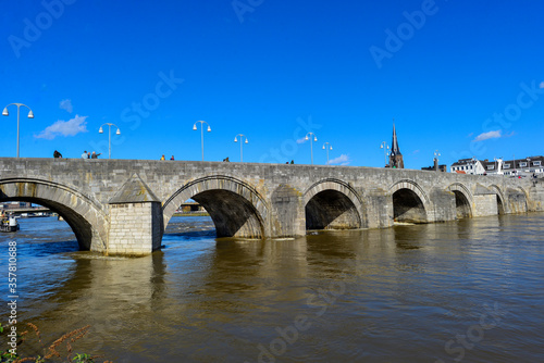 Sint Servaasbrug (Brücke von St. Servatius) in Maastricht