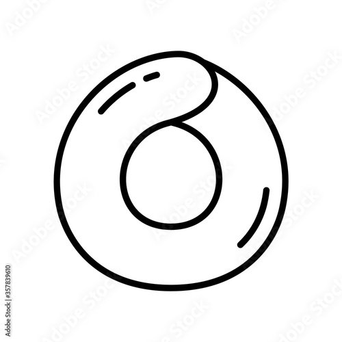 Taralli cracker. Linear italian snack icon. Black simple illustration of wheat bagel, round cookie, crispy aperitif. Contour isolated vector, white background. Cafe menu logo, package design emblem