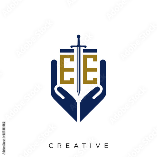 ee logo design vector 