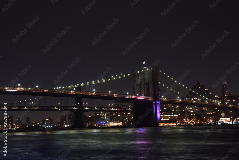 Fototapeta premium brooklyn bridge at night