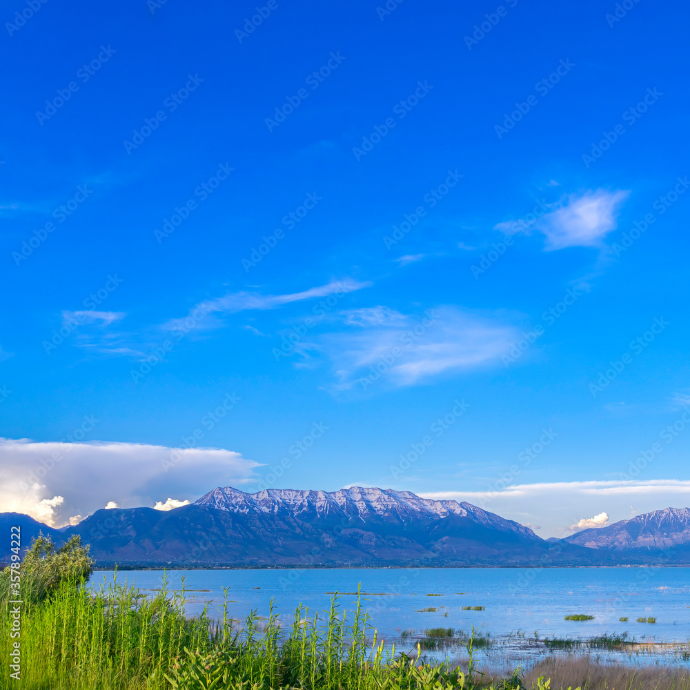 Naklejka premium Square crop Picturesque Utah lake shore panorama day light