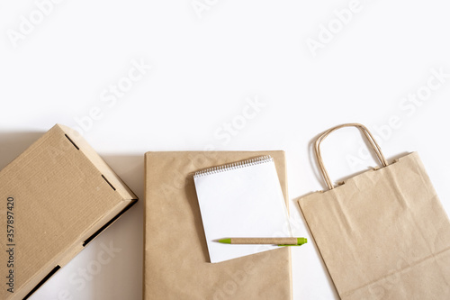 delivery packing bag box craft pack paper white background market