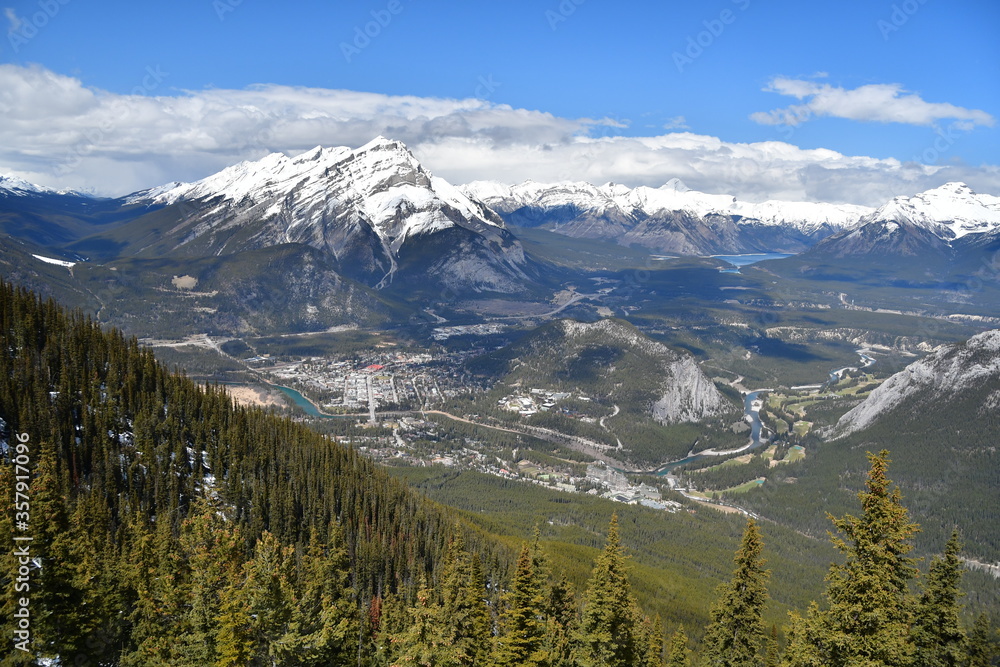 Fototapeta premium Top view of a mountain city